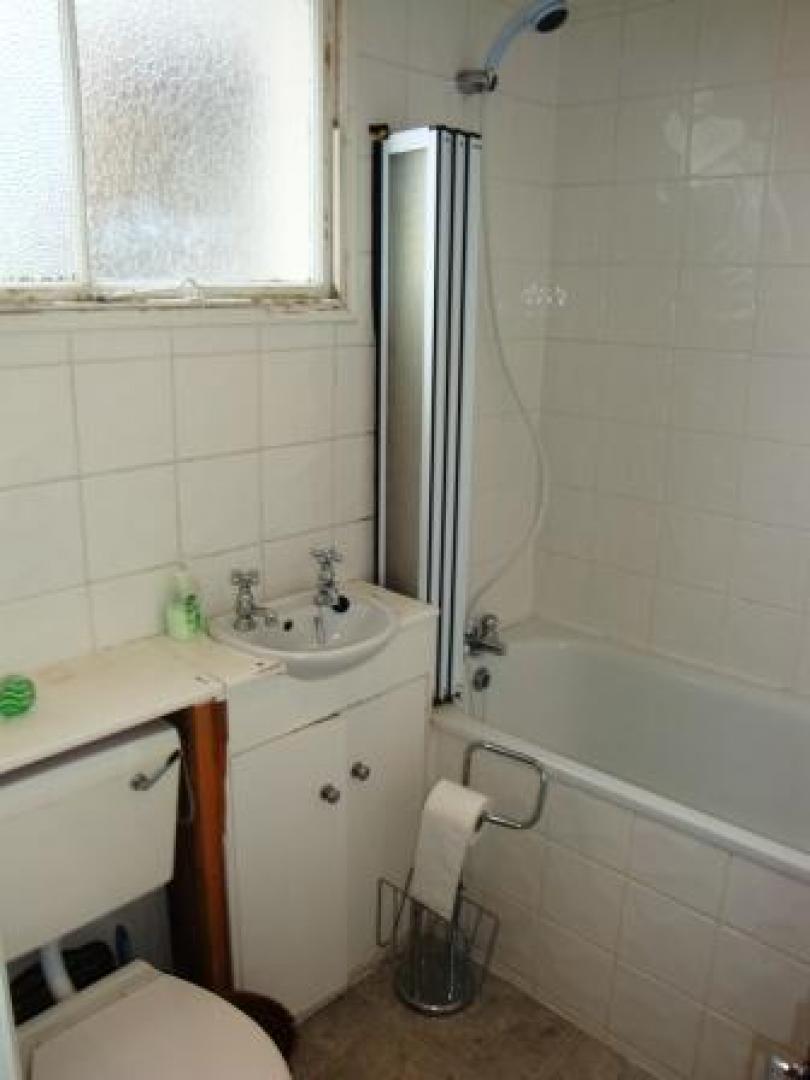 			NEW INSTRUCTION, Studio Apartment, 1 bath, 1 reception Studio			 Belgrave Gardens, ST JOHNS WOOD